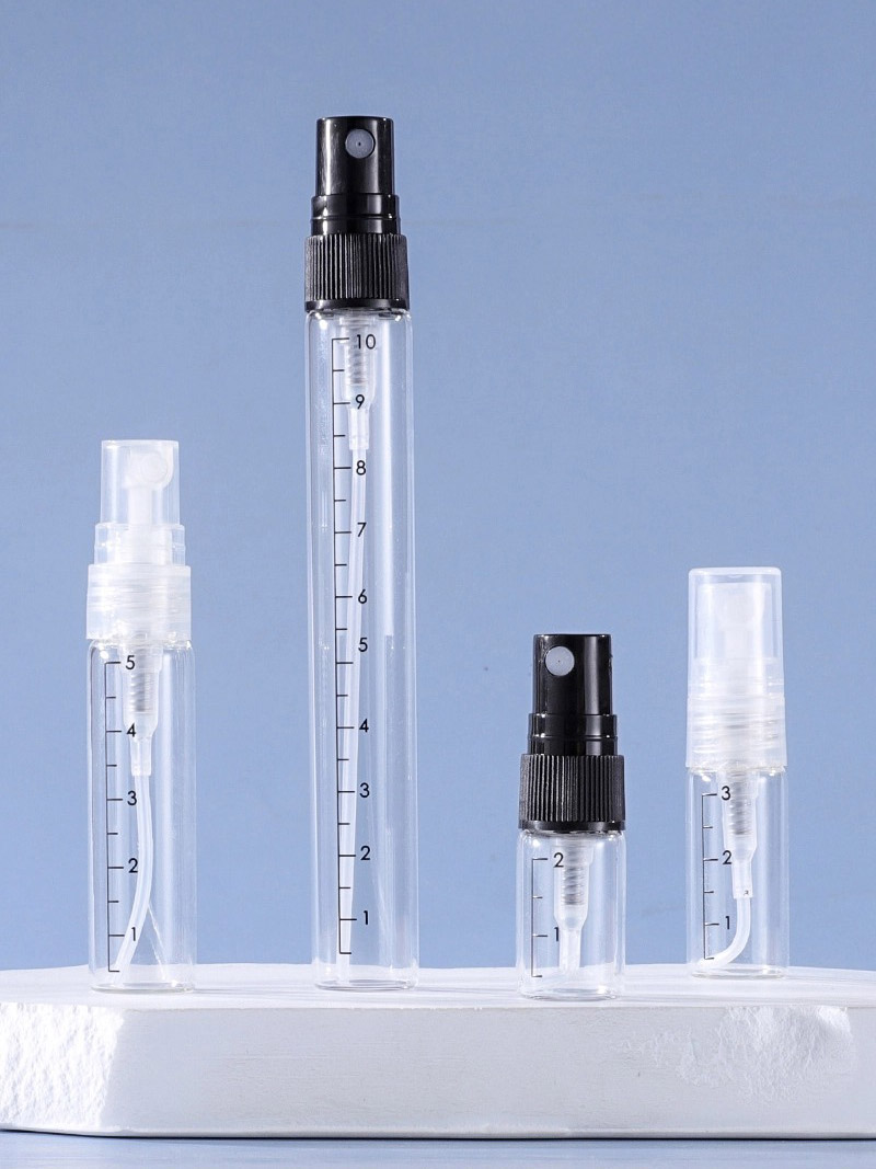 Graduated Clear Glass Spray Bottles3